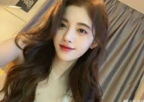 在线播放蜜桃麻豆精东av-探索线上娱乐新媒介，在线视听体验的多样性